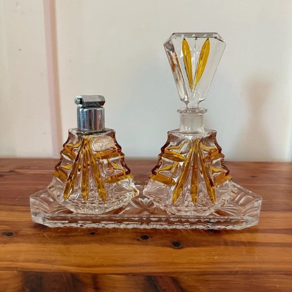 Vintage Ecth Bleikristal Gepresst Amber Clear Perfume Vanity Set w/ Tray